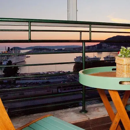 شقة Stunning View *
